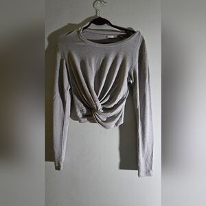Wilfred Light Gray Twist Front Long Sleeve Top